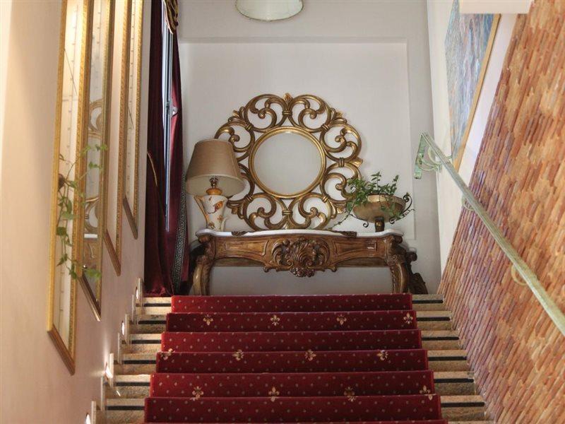2 Kitarrat Boutique Hotel & Spa ดูร์เรส ภายนอก รูปภาพ