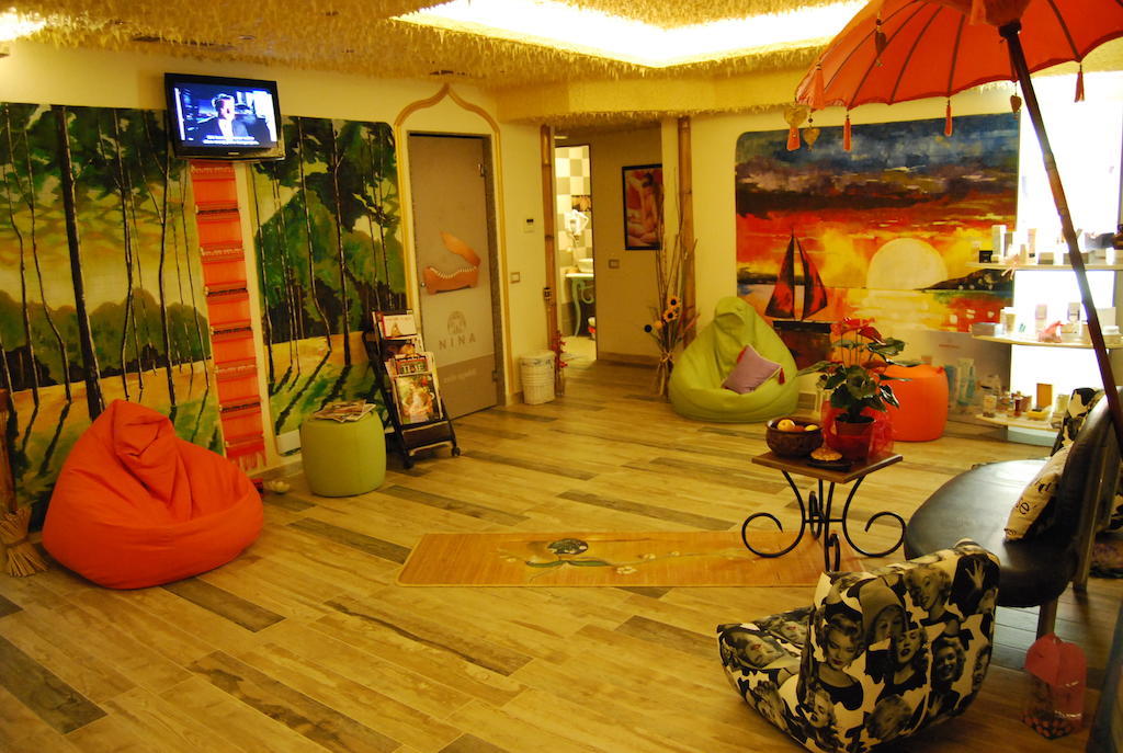 2 Kitarrat Boutique Hotel & Spa ดูร์เรส ภายนอก รูปภาพ