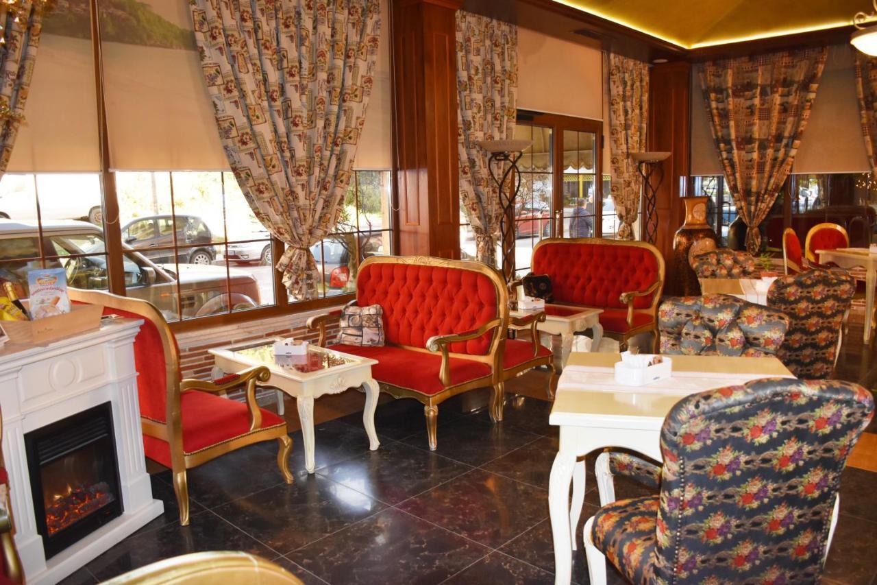 2 Kitarrat Boutique Hotel & Spa ดูร์เรส ภายนอก รูปภาพ