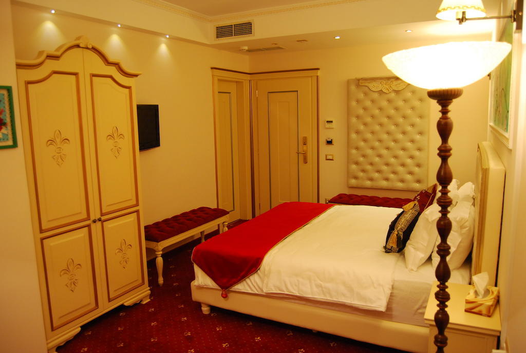 2 Kitarrat Boutique Hotel & Spa ดูร์เรส ภายนอก รูปภาพ