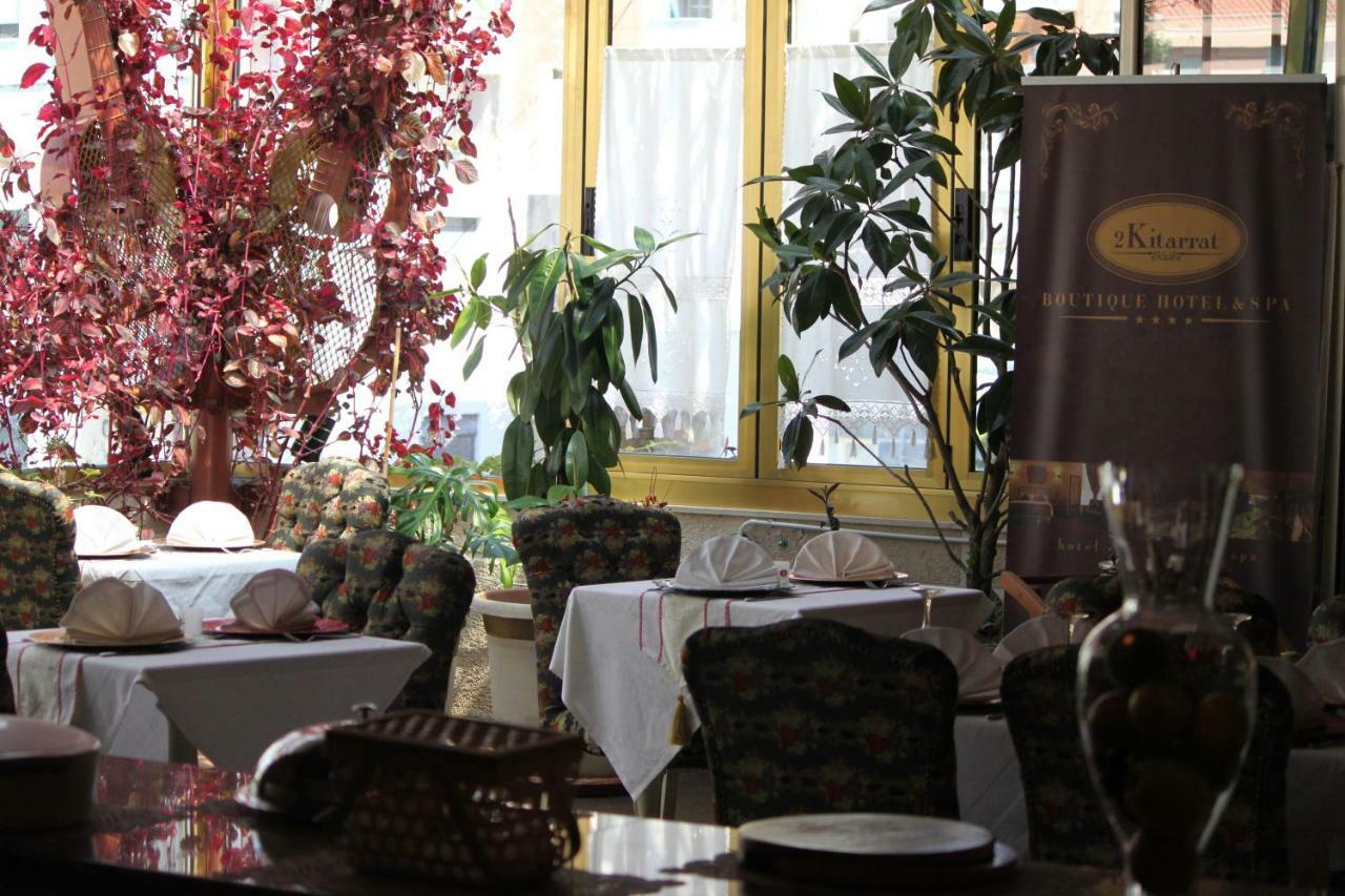 2 Kitarrat Boutique Hotel & Spa ดูร์เรส ภายนอก รูปภาพ